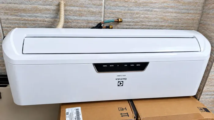 Evaporadora Ar-Condicionado 9.000 BTUs 220V