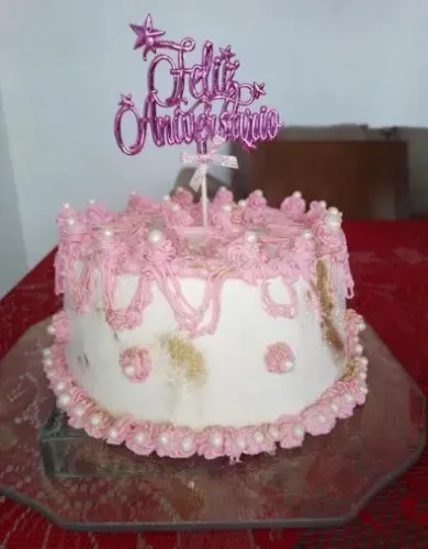Bolo de Aniversário!!! Recebemos encomendas.
