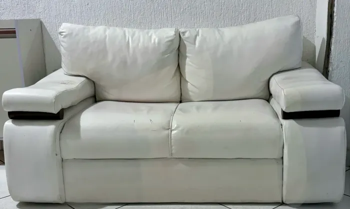 Sofá 2 lugares