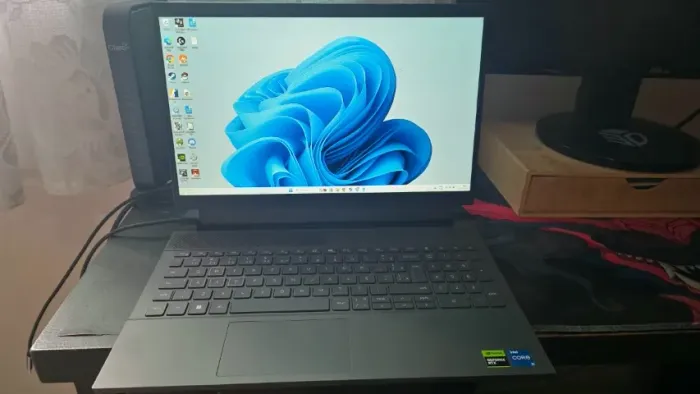 Dell G15 5530 ? i5-13450HX + RTX 4050 6GB ? FHD 120Hz