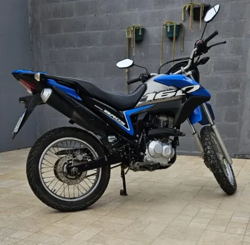 Bros 160 ano 2020 (R$ 17.500 - Pra vender logo)
