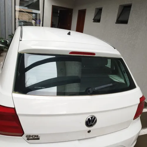 Aluga se Carro Hact e Sedan
