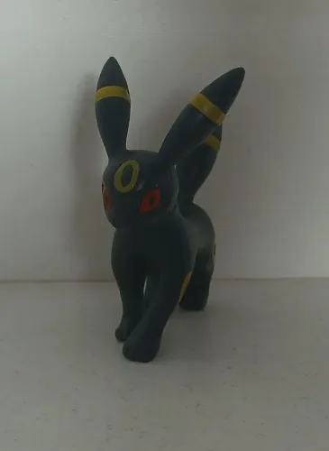 BONECO ACTION FIGURE MINIATURA POKEMON UMBREON TOMY ORIGINAL