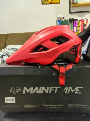 Capacete ciclismo fox