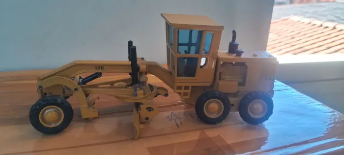 Miniatura trator motoniveladora caterpillar 12g