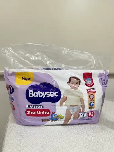 Fralda Babysec M 60 fraldas 