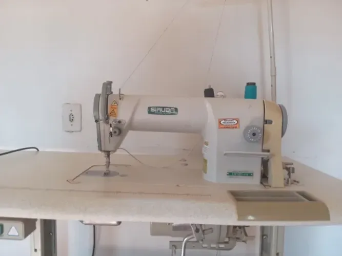 Maquina de Costura