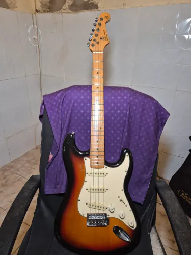 Guitarra SX