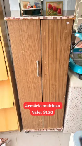 Armário multiuso