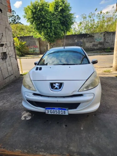 Peugeot 207 XR 1.4 Flex 8V 5P 2013