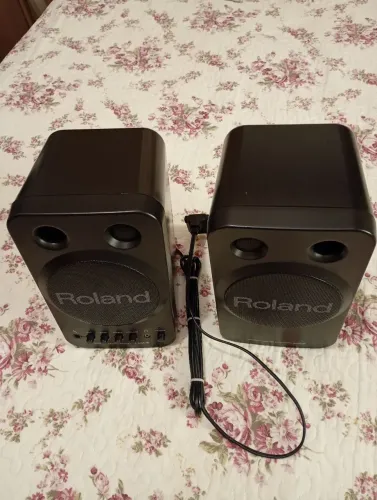 Par de Monitores Roland Studio - ME8 - Raridade !!! Impecáveis !! Oportunidade !!