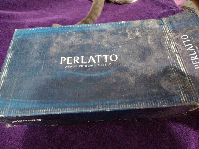 Sapato em couro legítimo. Nunca foi usado.