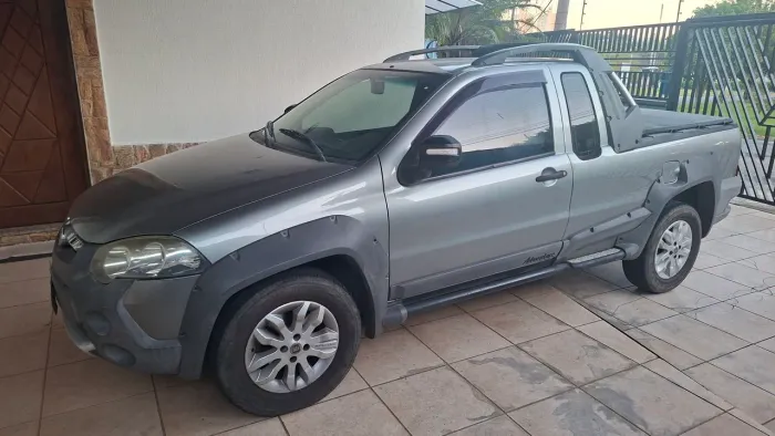 Fiat Strada Adventure 1.8/ 1.8 Locker Flex CE 2013