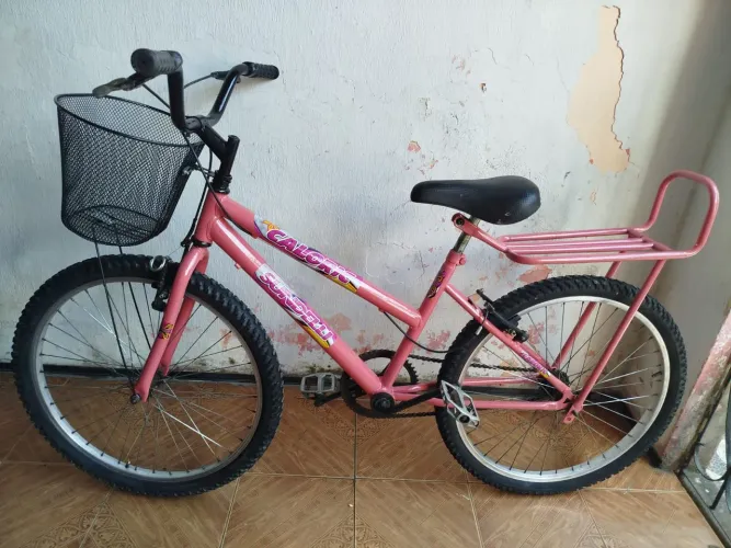 Bicicleta feminina aro 24