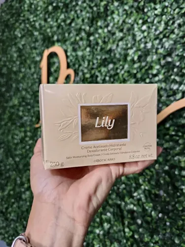 Lily creme acetinado O Boticário