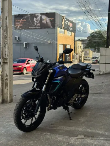 Vendo fz25 estado de zero 