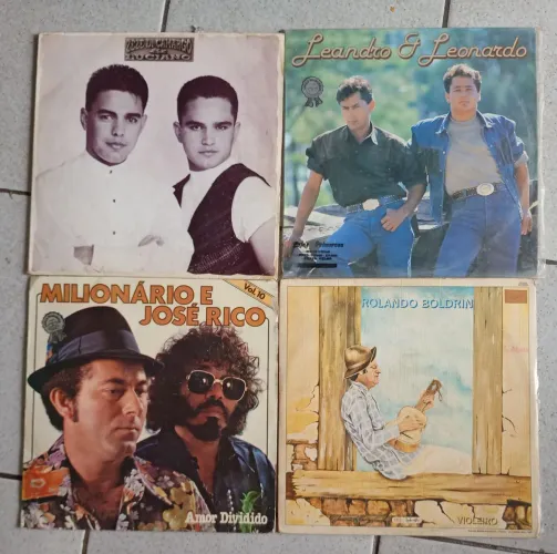 12 LPs De Música Sertaneja Discos De Vinil