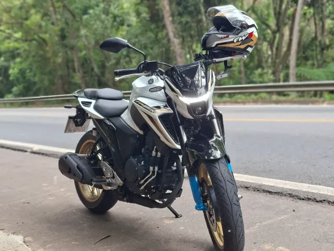 VENDO PEÇAS