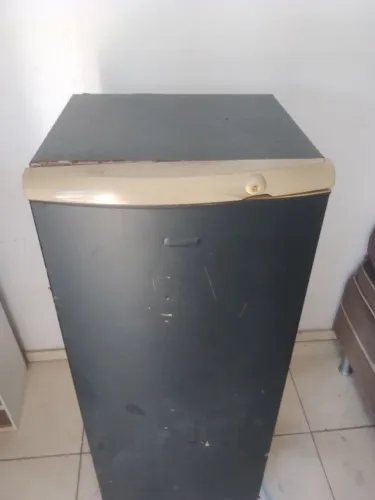 Geladeira usada