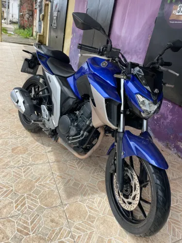 FAZER 250cc EXTRA