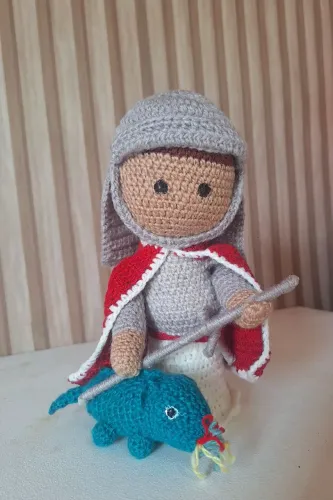 São Jorge em crochê amigurumi