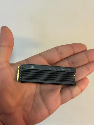 SSD Corsair MP600 PRO LPX 2TB NVMe Gen4 7100MB/s - PS5 e PC - com NF