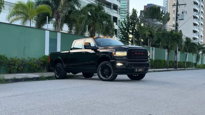 Ram 3500 Limited Longhorn 6.7 TB CD Diesel 2023