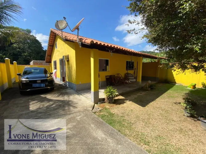 Casa em Sacra Família do Tinguá - Engenheiro Paulo de Frontin, RJ