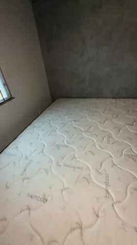 Cama Queen