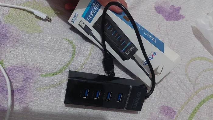 Hub 3.0, 1 dia de uso! Novo! Na caixa