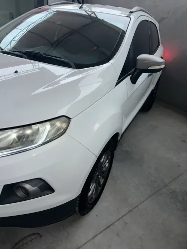 Ford Ecosport Freestyle 1.6 16V Flex 5P 2014