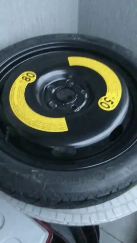 Estepe Audi com roda e pneu zerado