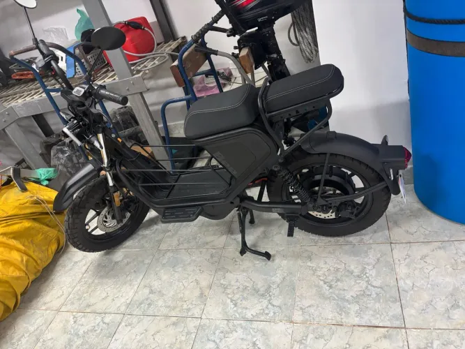Bee Mini Trail Autopropelido