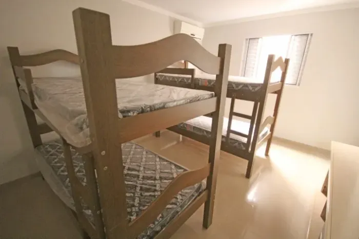 Beliches para casa de temporada/quarto juvenil