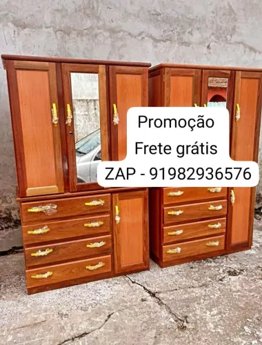 Guarda roupa de solteiro 3 PORTAS e 4 GAVETAS NOVO!