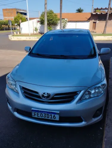 Toyota Corolla GLI 1.8 Flex 16V Aut. 2013