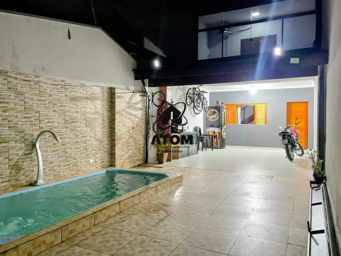 Sobrado com Piscina e Área Gourmet disponível para locação em Taubaté