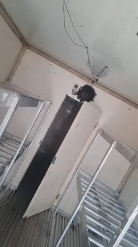 Prateleira para baú caminhão toco e 3/4 refrigerado