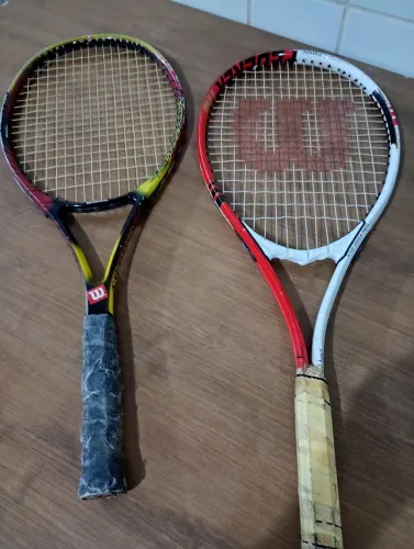 2 raquetes Wilson