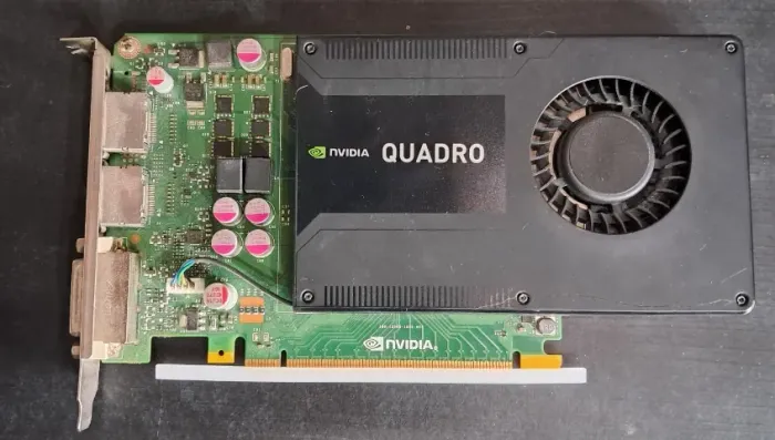 Placa de Vídeo Nvidia Quadro K2000 2 Gb com defeito