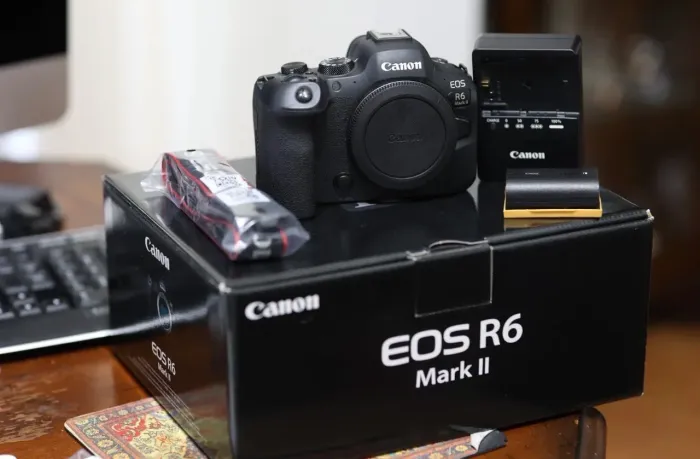 Canon R6 Mark II