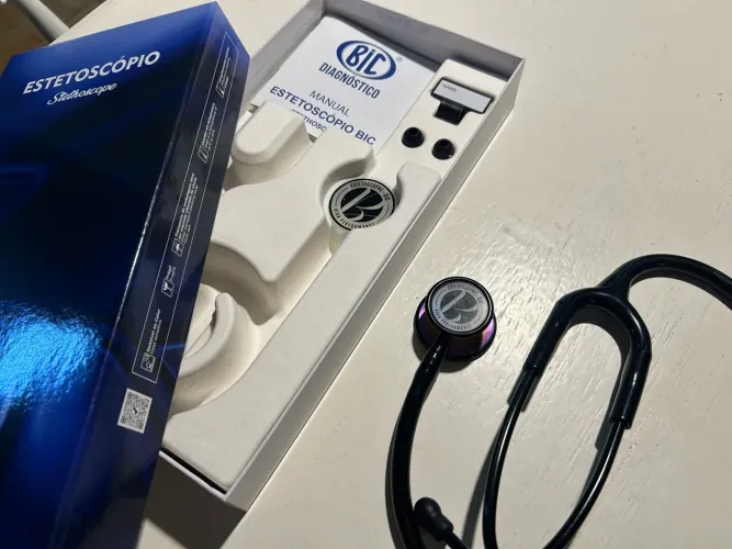 Estetoscópio BIC - NOVINHO!