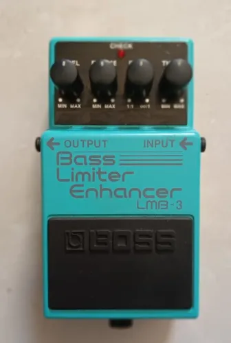 Pedal de Efeito Baixo - Boss LMB-3 - Bass Limiter Enhancer