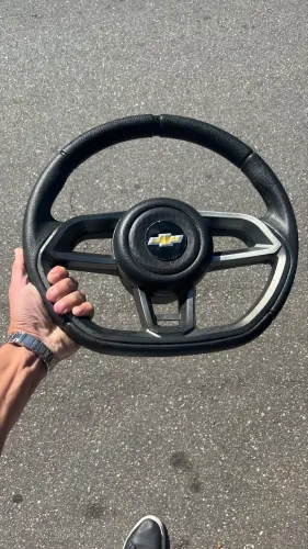 Volante esportivo