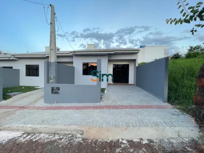 Casa Residencial com 2 Quartos à Venda  Paraíso, Chapecó (Frente)