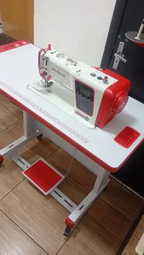 Máquina reta eletrônica Sun special 