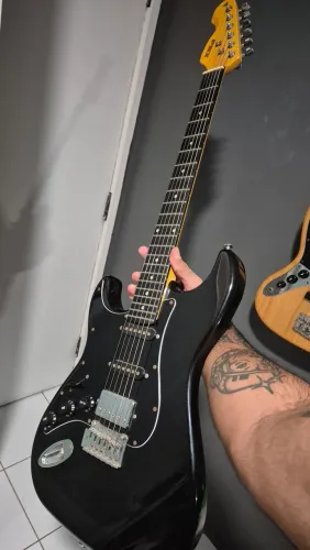 Guitarra canhota PHX HSS