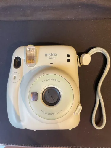 Câmera instax mini 11