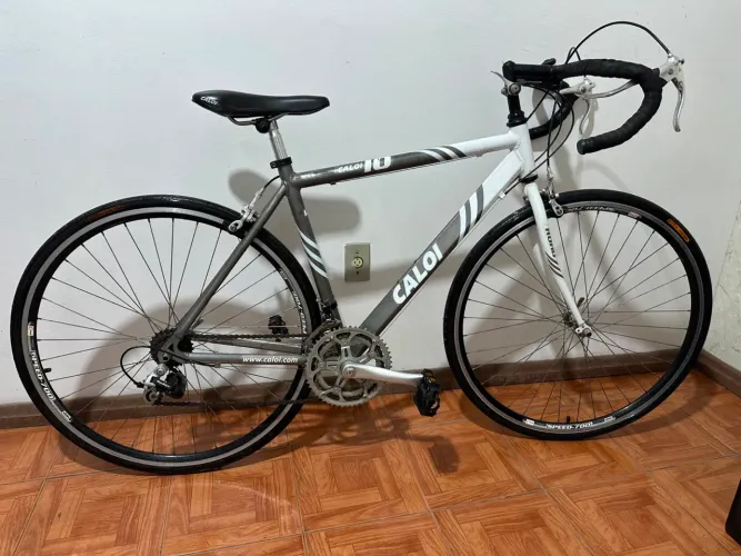 Bicicleta speed Caloi 10 alumínio novíssima