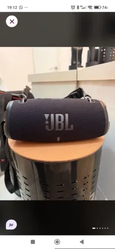 JBL Xtreme 3 - bem conservada